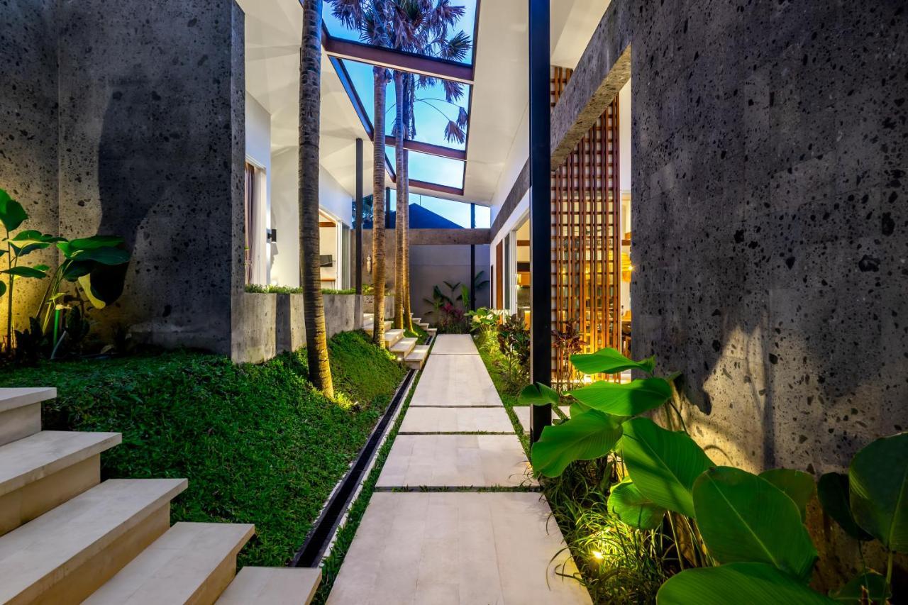 Villa Crazy Roof By Balisuperhost Ubud  Exterior photo